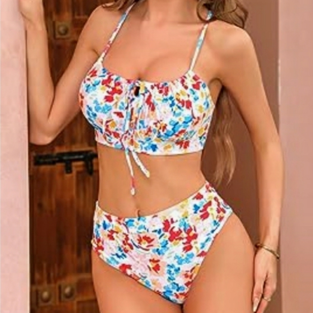 Tutorutor High Waisted Ruffle Floral Print Bikini Set Size M